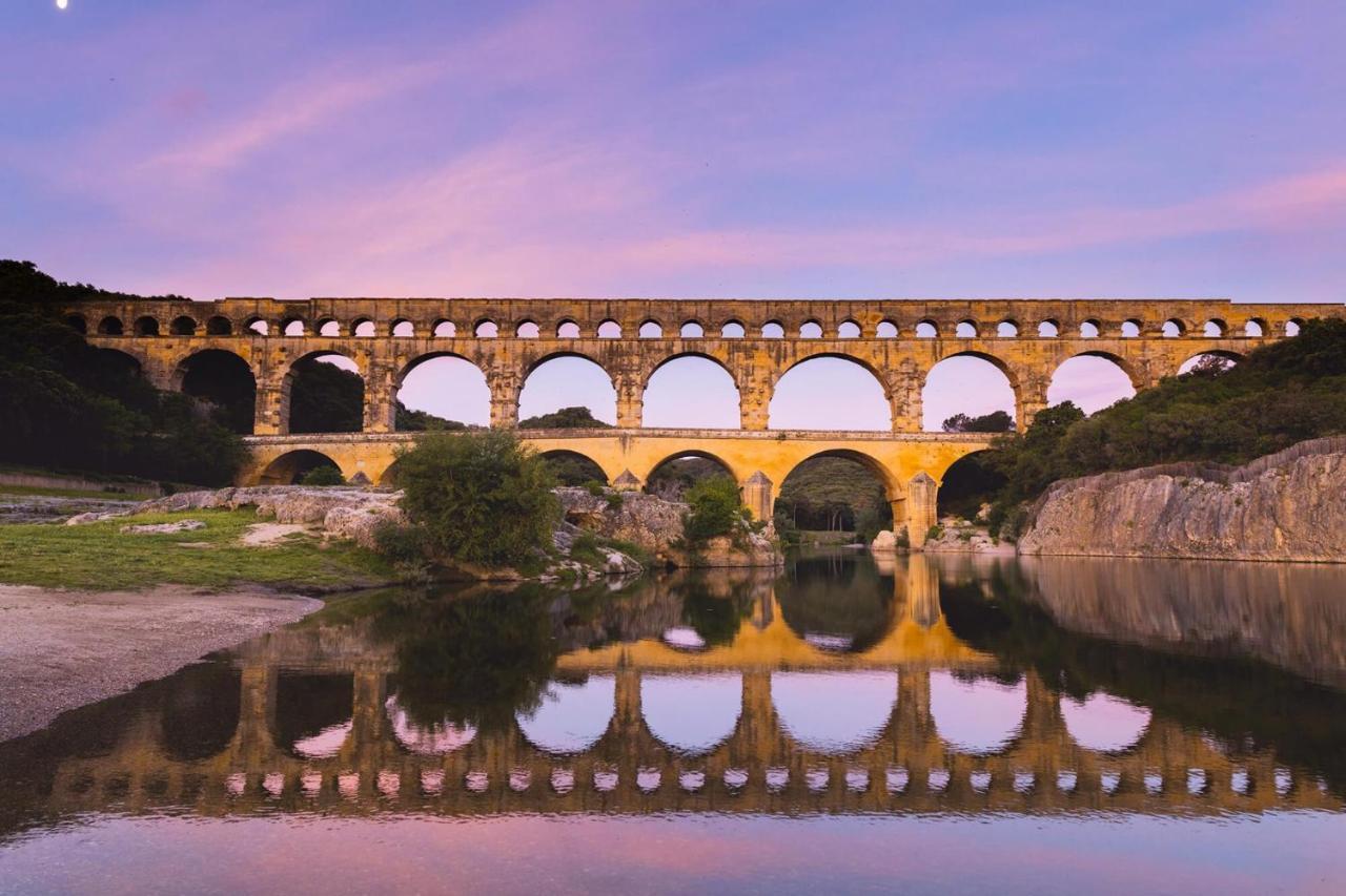 Tente de luxe Evasion En Pleine Nature, Tipi Insolite Et Jacuzzi Au Pont Du Gard ! Vers-Pont-du-Gard