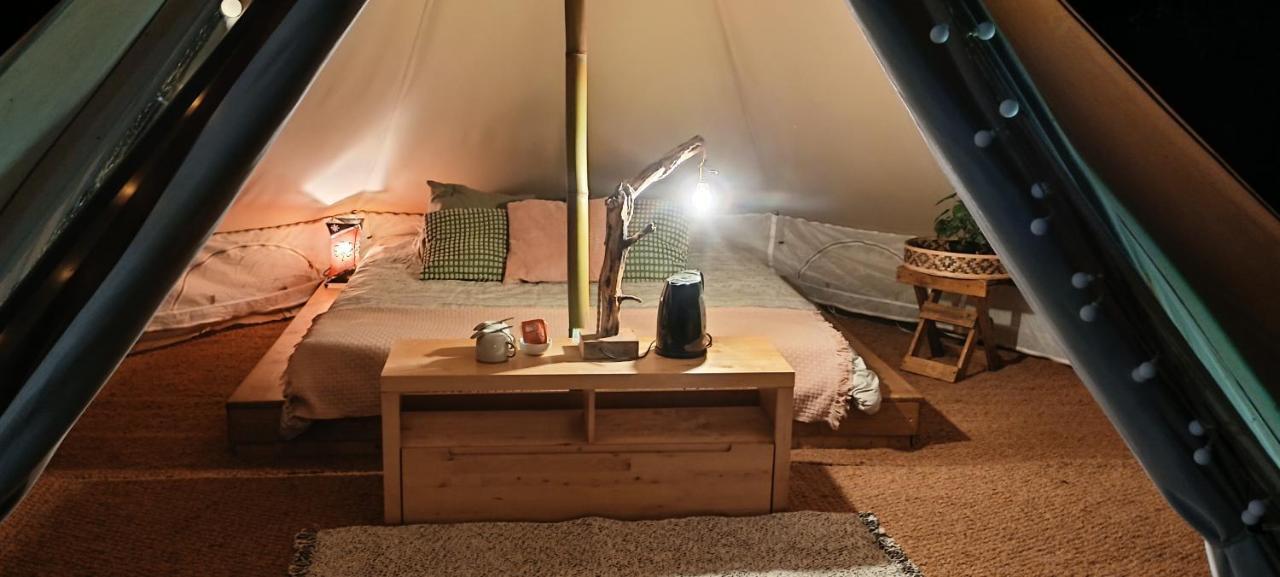 Evasion En Pleine Nature, Tipi Insolite Et Jacuzzi Au Pont Du Gard ! *